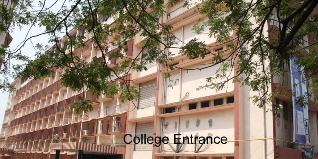 college-entrance_1